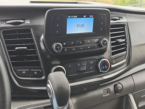 Used 2025 Ford Transit 250 148 Medium Roof image 15