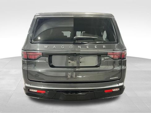 Used 2024 Jeep Wagoneer L Series II w/ Flexible Seating Group image 6