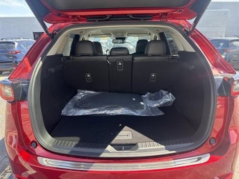 New 2025 MAZDA CX-5 AWD 2.5 S w/ Preferred Package image 5