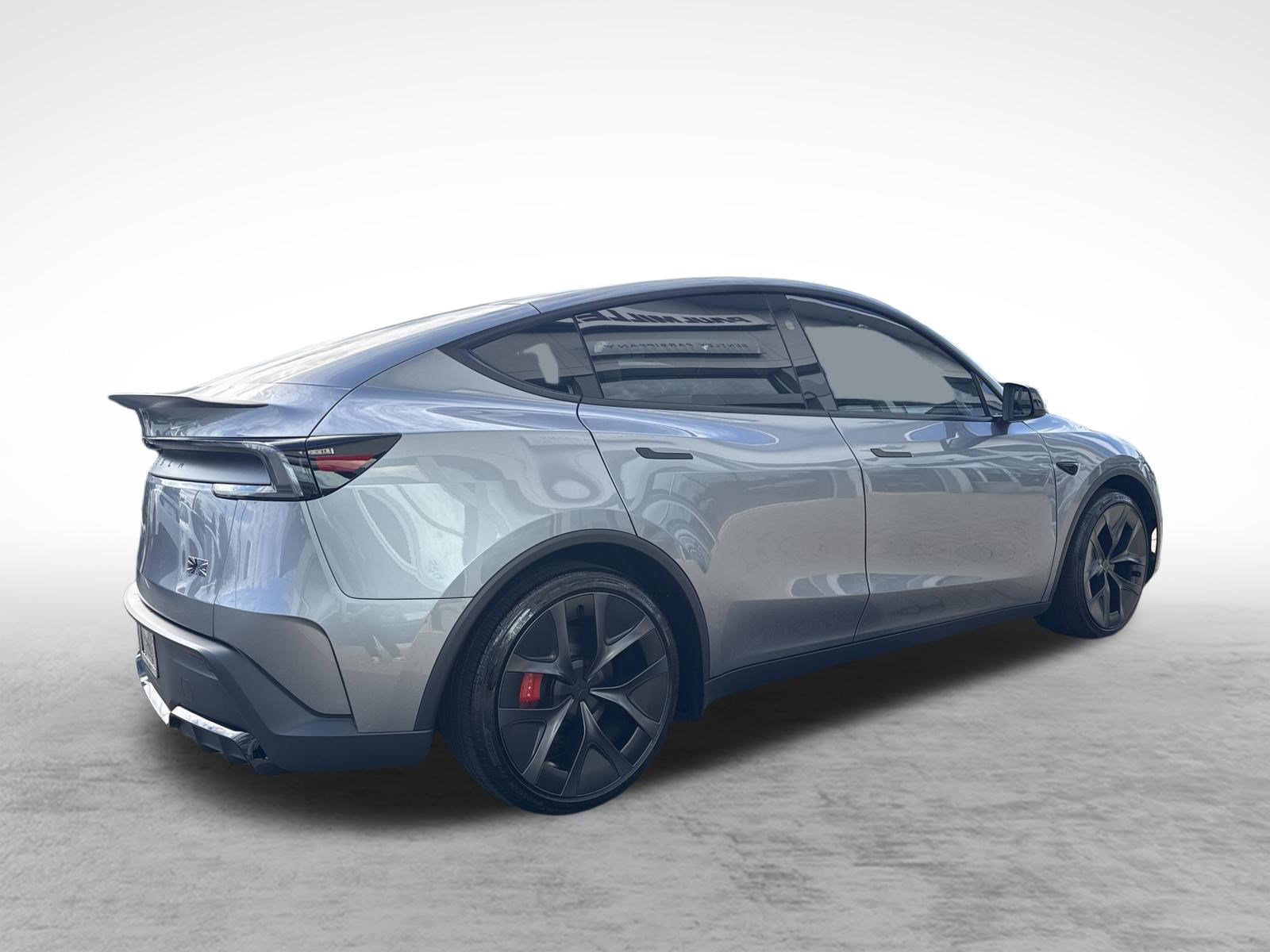 Used 2026 Tesla Model Y Performance AWD/4WD image 11