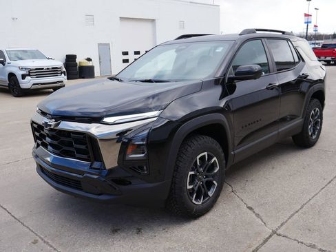 New 2026 Chevrolet Equinox ACTIV image 4