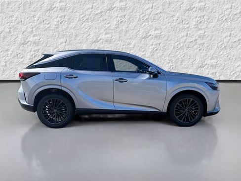 New 2026 Lexus RX 450h AWD image 2