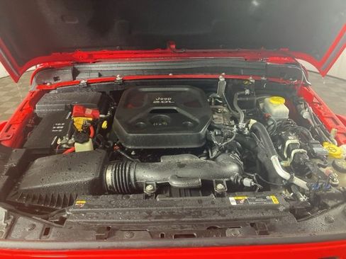 Used 2022 Jeep Wrangler Unlimited Rubicon image 25