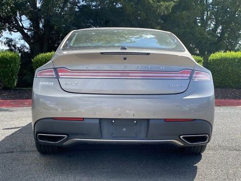 Used 2018 Lincoln MKZ Select w/ Select Plus Package AWD/4WD image 5
