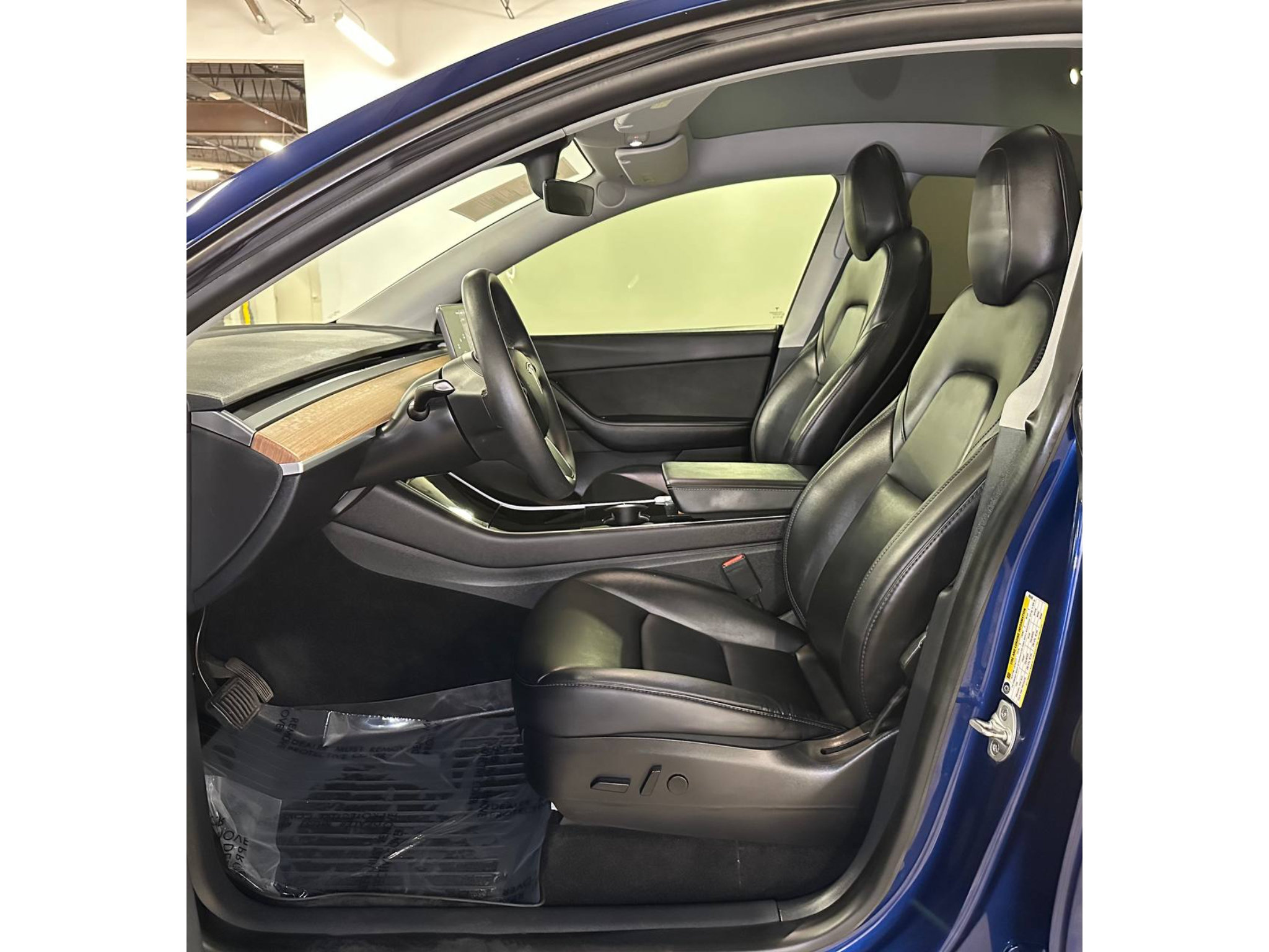 Used 2020 Tesla Model Y Long Range AWD/4WD image 18