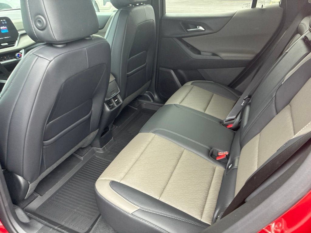New 2027 Chevrolet Equinox LT w/ Convenience Package II AWD/4WD image 24