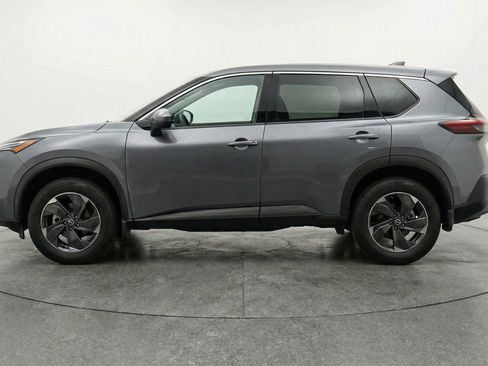 Used 2025 Nissan Rogue SV AWD/4WD image 5