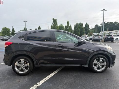 Certified 2017 Honda HR-V EX image 5