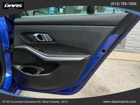 Used 2020 BMW 330i xDrive Sedan w/ M Sport Package AWD/4WD image 28