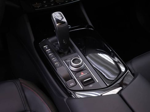 Used 2024 Maserati Levante Modena Ultima image 19