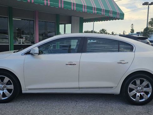Used 2011 Buick LaCrosse CXL AWD/4WD image 2