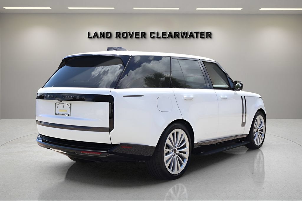 New 2026 Land Rover Range Rover SE AWD/4WD image 5