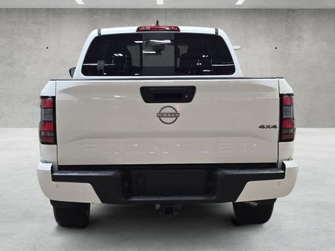 New 2026 Nissan Frontier SV w/ SV Convenience Package AWD/4WD image 15