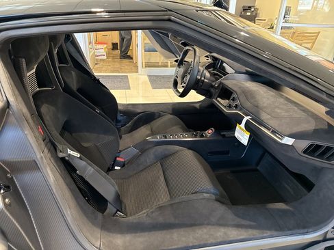 Used 2022 Ford GT image 31