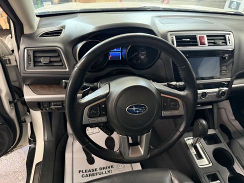Used 2016 Subaru Outback 3.6R Limited AWD/4WD image 13