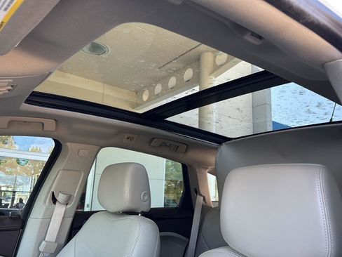 Used 2014 Cadillac SRX Performance w/ Driver Assist Package image 26