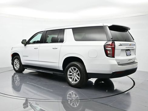 Used 2024 Chevrolet Suburban LT image 8