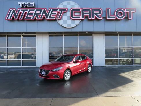 Used 2016 MAZDA MAZDA3 i Sport image 1