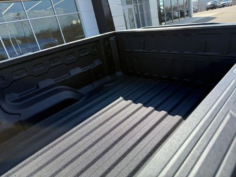 New 2026 GMC Canyon Denali image 10