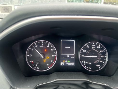 Used 2024 Subaru Outback Touring XT AWD/4WD image 6