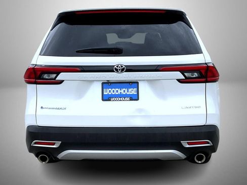 Used 2024 Toyota Grand Highlander AWD Hybrid image 6