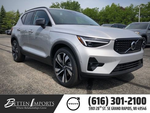New 2025 Volvo XC40 B5 Ultra w/ Protection Package Premier image 1