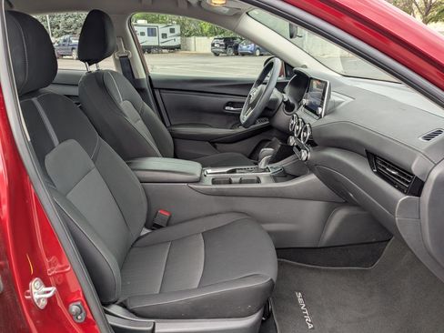 Used 2025 Nissan Sentra SV FWD image 28
