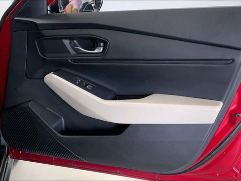 Used 2024 Honda Accord EX image 25
