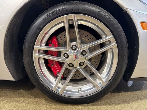 Used 2007 Chevrolet Corvette Z06 w/ Preferred Equipment Group RWD image 40