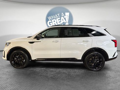 Certified 2023 Kia Sorento SX image 7