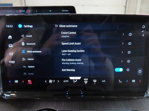 Used 2025 Ford Expedition Platinum w/ Platinum Ultimate Package image 28