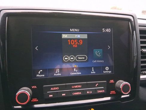 Used 2023 Nissan Frontier SV w/ SV Convenience Package image 8