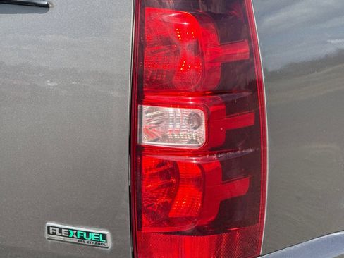 Used 2011 Chevrolet Tahoe LTZ AWD/4WD image 49