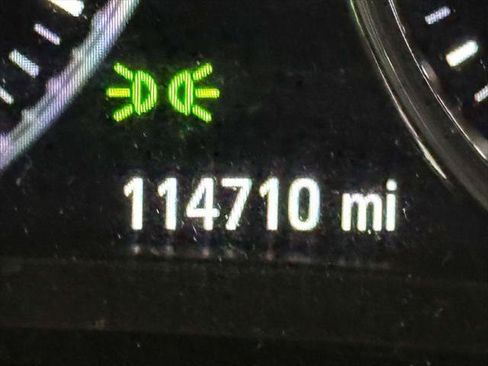 Used 2017 Buick LaCrosse Premium w/ Driver Confidence Package #2 AWD/4WD image 30
