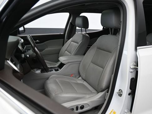 Used 2019 GMC Acadia SLT FWD image 10