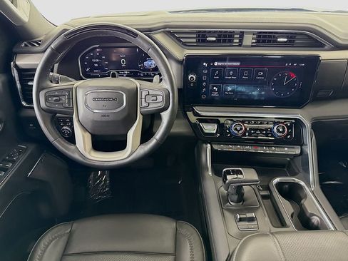 Used 2024 GMC Sierra 1500 Denali image 23