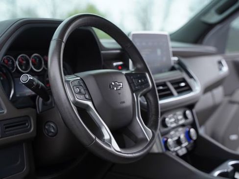 Used 2021 Chevrolet Tahoe Z71 w/ Luxury Package image 30