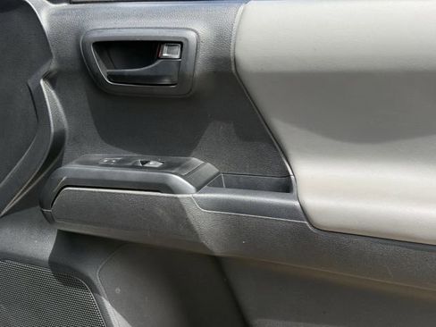 Used 2023 Toyota Tacoma SR AWD/4WD image 29