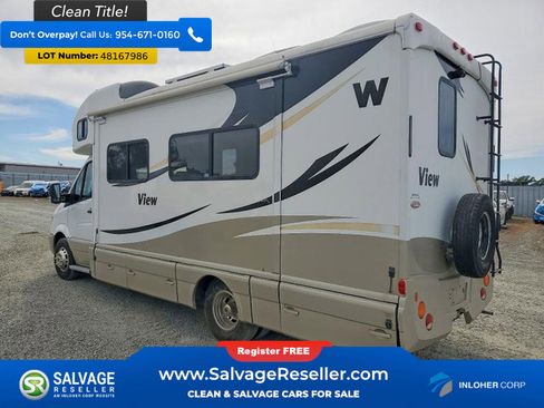 Used 2015 Mercedes-Benz Sprinter 3500 image 2