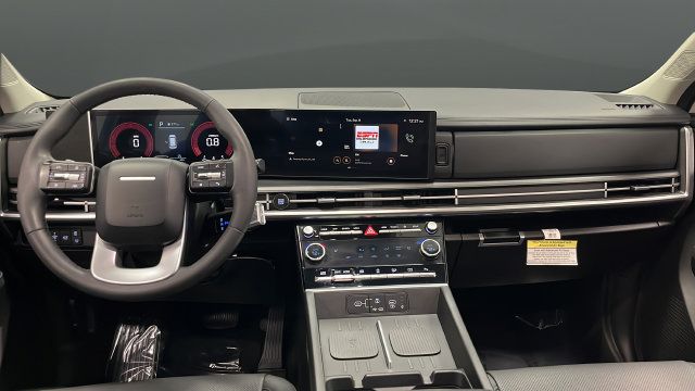 Used 2025 Hyundai Santa Fe XRT AWD/4WD image 11