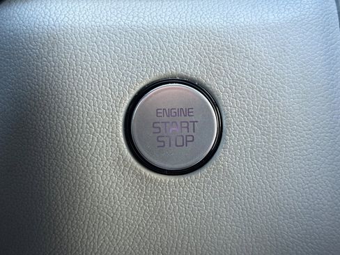 Certified 2023 Kia Sorento SX Prestige image 34