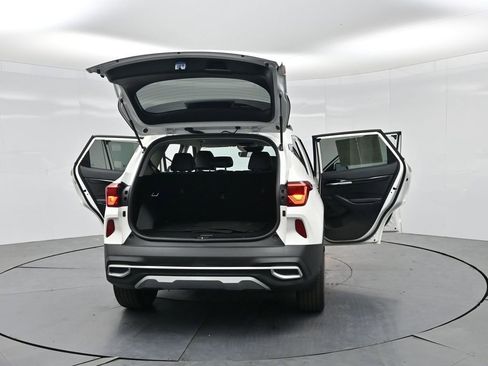 Used 2022 Kia Seltos Nightfall Edition AWD/4WD image 32