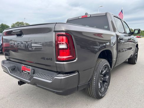 New 2026 RAM 1500 Big Horn w/ Night Edition AWD/4WD image 3