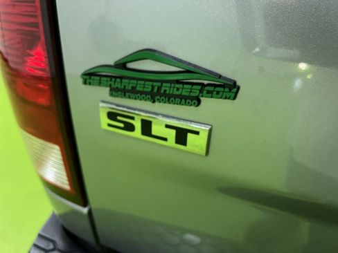 Used 2019 RAM 1500 Classic SLT AWD/4WD image 12