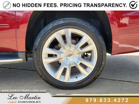 Used 2017 Chevrolet Suburban Premier RWD image 10