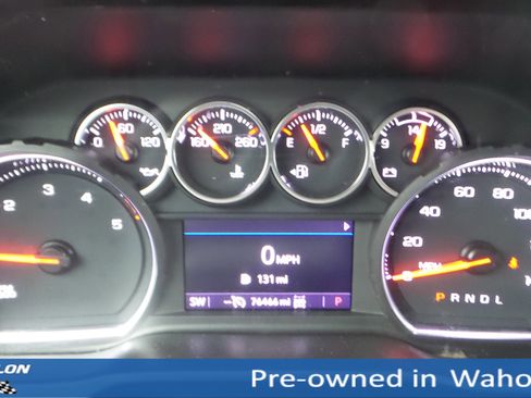 Used 2021 Chevrolet Silverado 2500 LT w/ Convenience Package image 12