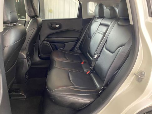 Used 2018 Jeep Compass Limited w/ Navigation Group image 14