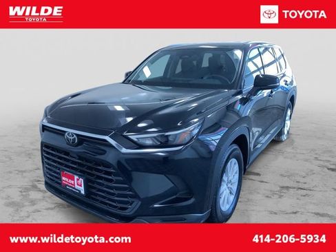 Used 2025 Toyota Grand Highlander AWD image 1