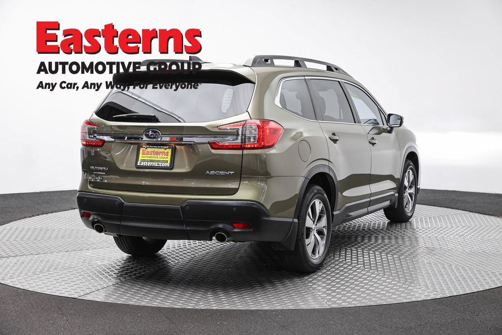 Used 2023 Subaru Ascent Premium w/ Convenience Package AWD/4WD image 5