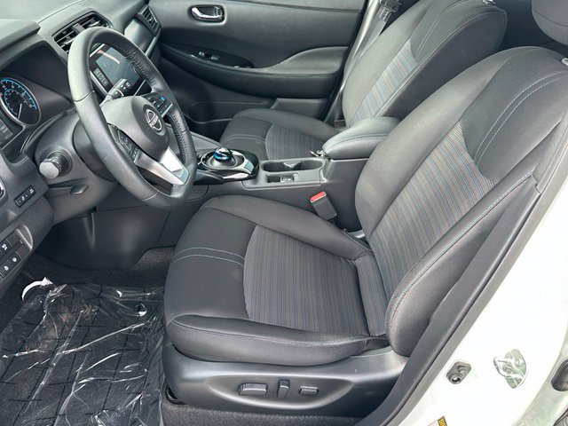Used 2025 Nissan Leaf SV Plus FWD image 16